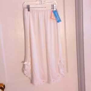 Vintage half slip  Dixex Belle Lingerie no cling slip women's size small